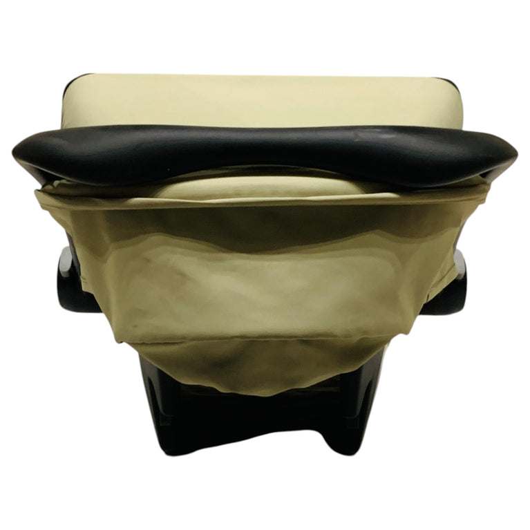 Giggles-Car-Seat-Black-2-6
