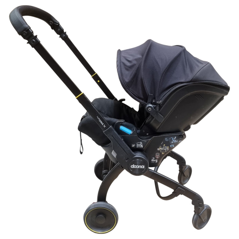 Doona-Infant-Car-Seat-Black-6-4