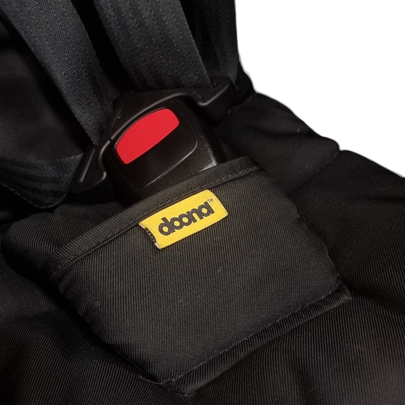 Doona-Infant-Car-Seat-Black-6-6