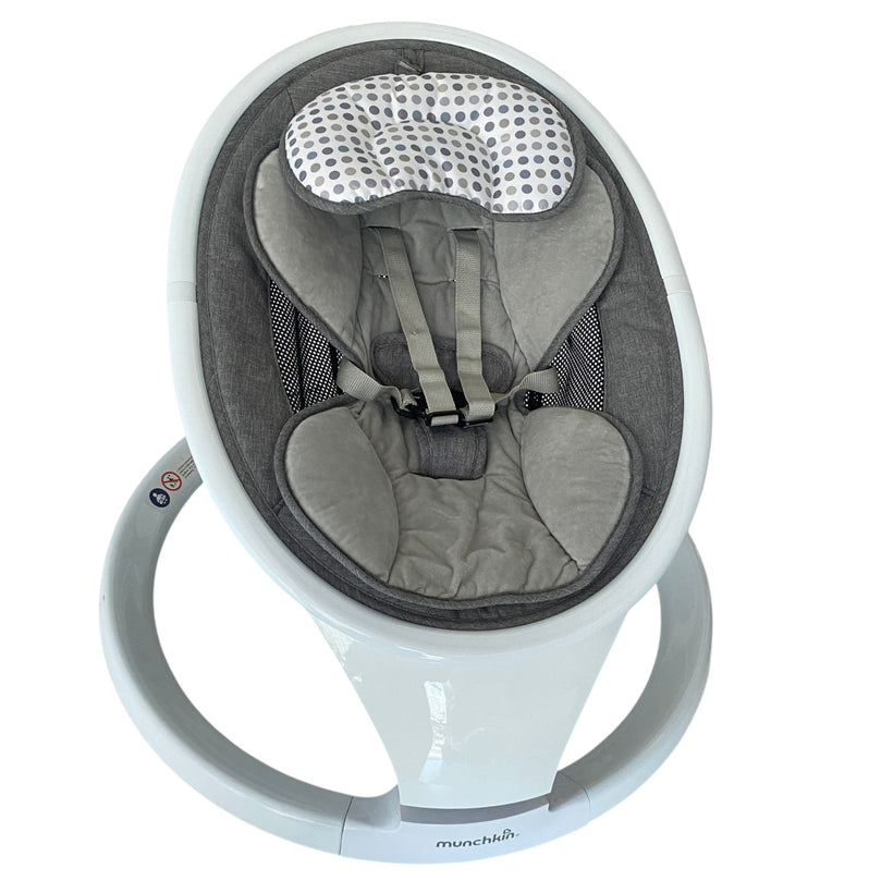 Munckin-Baby-Swing-White-1-3