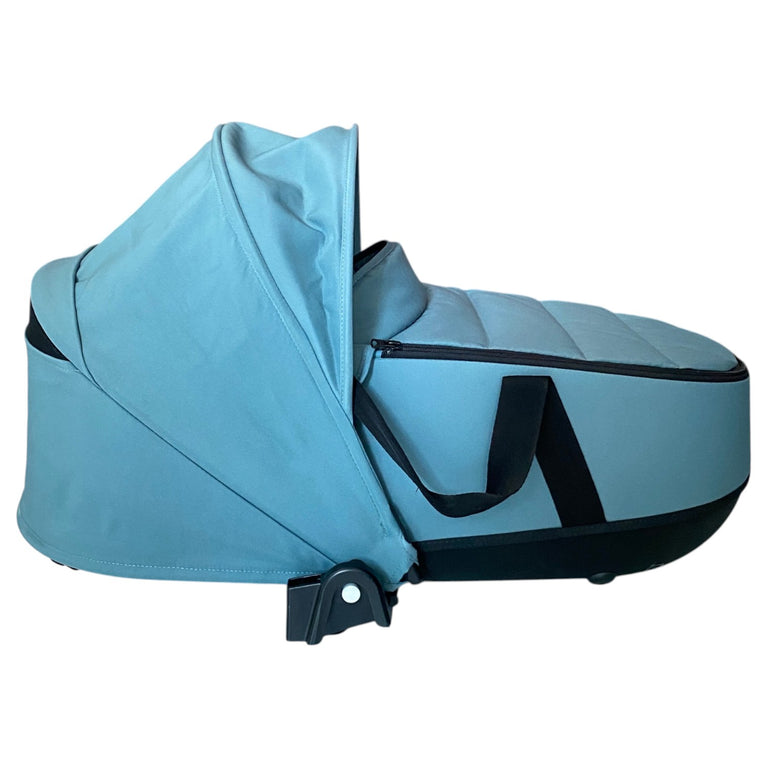 Babyzen-YOYO-Newborn-Shell-Aqua-1-4
