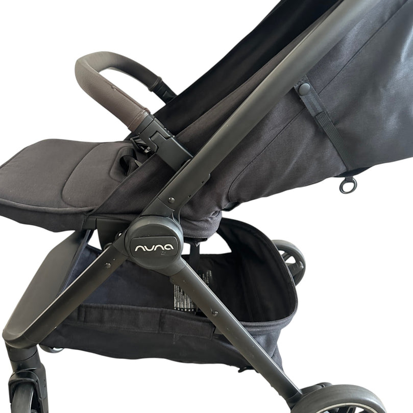 Nuna-Stroller-with-One-Touch-Folding-System-Black-1-11