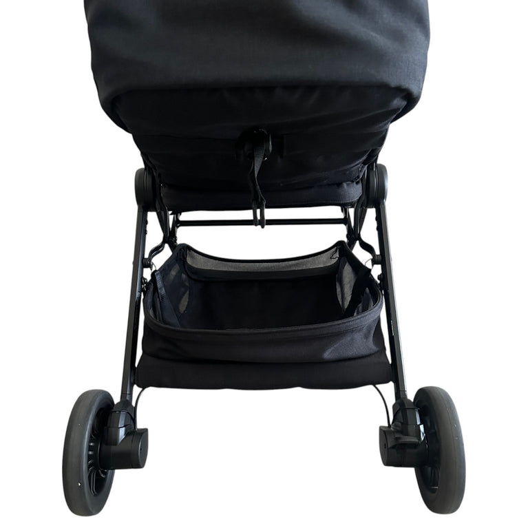 Nuna-Stroller-with-One-Touch-Folding-System-Black-1-10