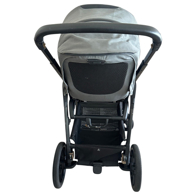 Inglesina-Aptica-XT-Stroller-Fabrics-Taiga-Green-Frame-Black-1-9