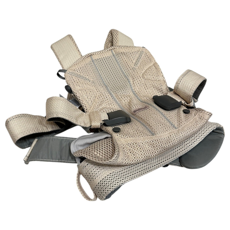 BabyBjörn-Carrier-One-Air-3D-Mesh-Pearly-Pink-2-1