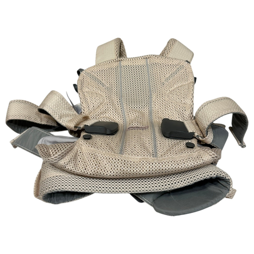 BabyBjörn-Carrier-One-Air-3D-Mesh-Pearly-Pink-2-2