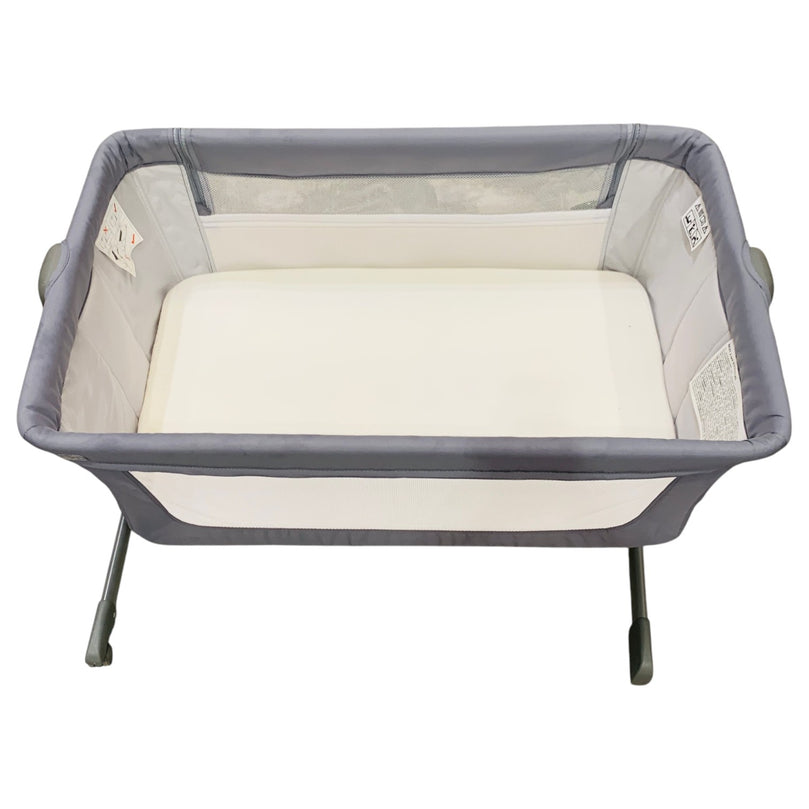 Chicco-Next2Me-Essential-Co-Sleeping-Crib-Light-Grey-2-2