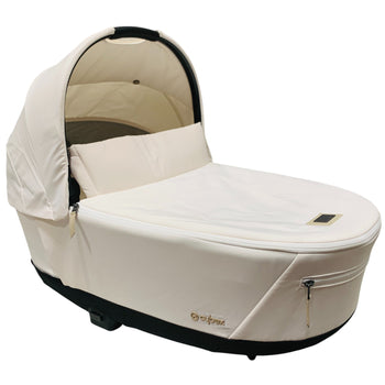 Cybex-Priam-Lux-Carrycot-Off-white-2-1