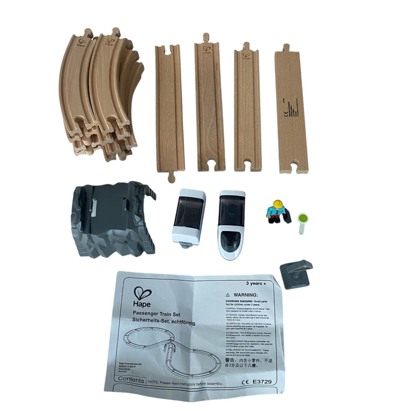Hape-Passenger-Train-Railway-Set-1-3