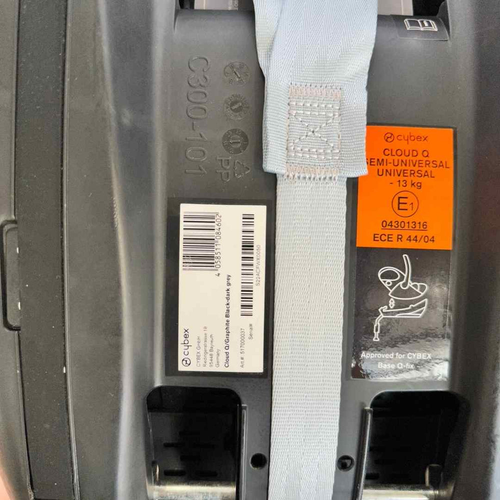 cybex ece r44/04 Cybex Cloud Q Car Seat Graphite Black | Shop used Car Seats & Accessories in UAE