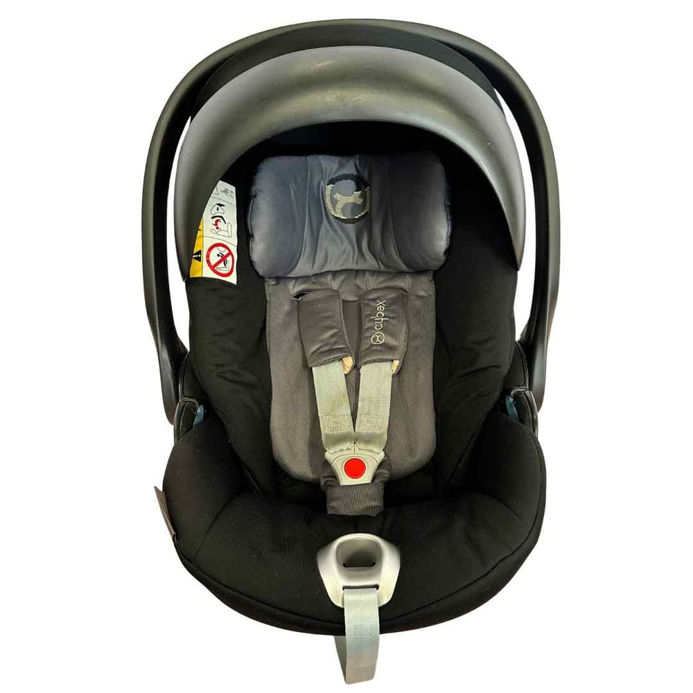 Secondful Cybex Cloud Q Car Seat Graphite Black Shop used Car Seats Accessories in UAE Secondful