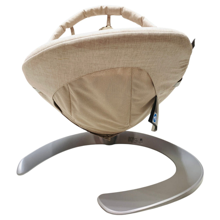 Nuna-LEAF-Grow-Biscotti-With-Toy-1-6