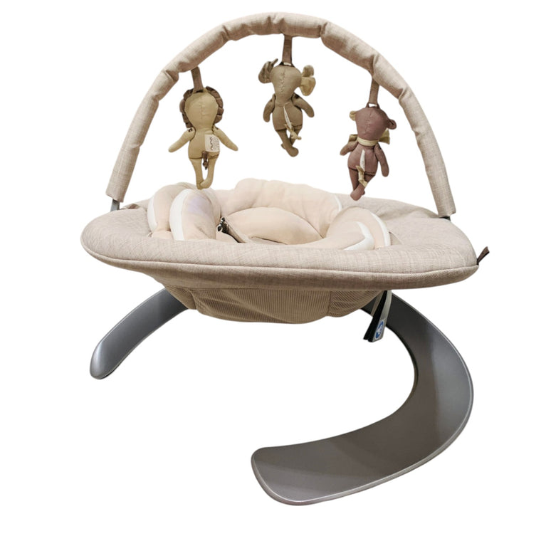 Nuna-LEAF-Grow-Biscotti-With-Toy-1-7