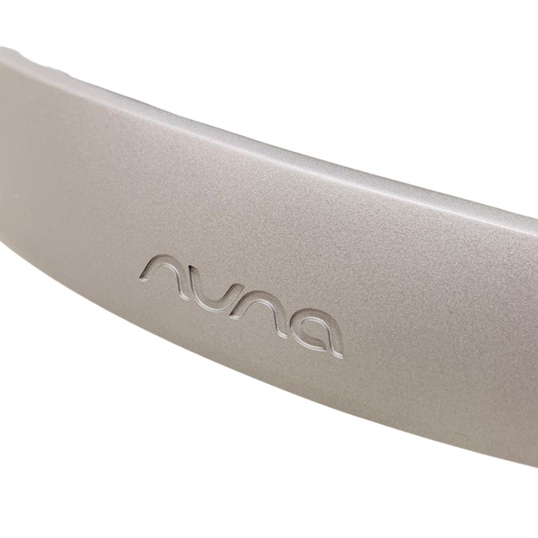 Nuna-LEAF-Grow-Biscotti-With-Toy-1-9