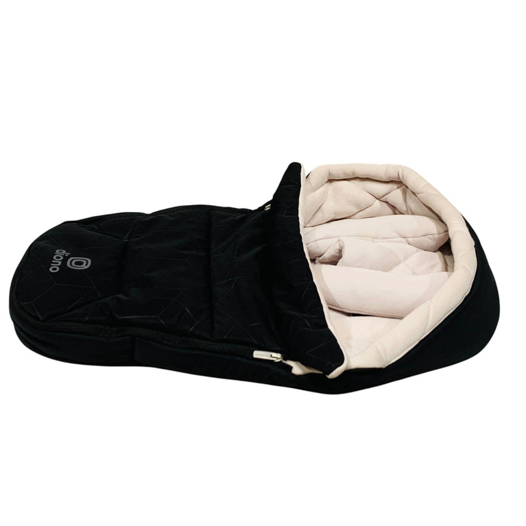 Diono-Newborn-Pod-Black-1-4