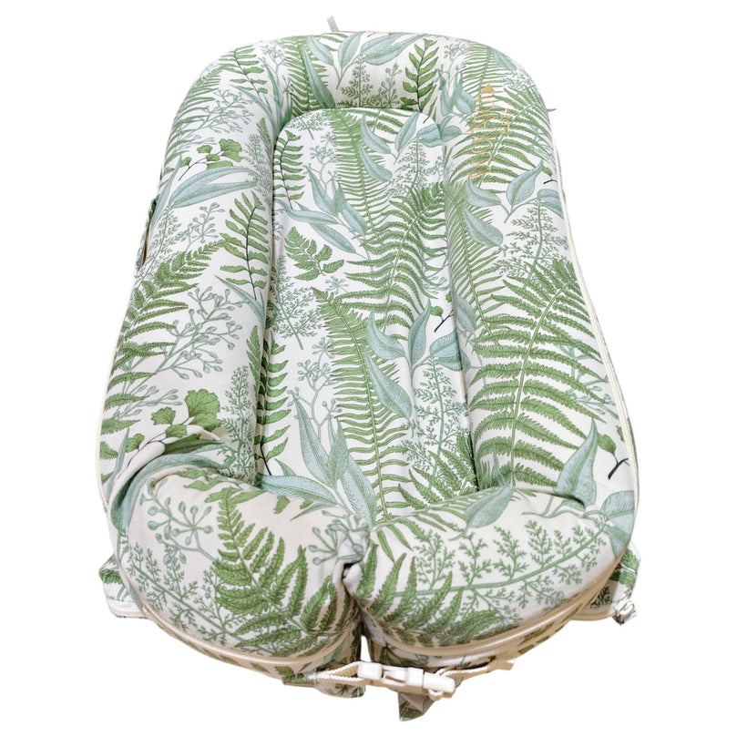 DockATot-Deluxe+-Pod-Lush-&-Fern-1-3