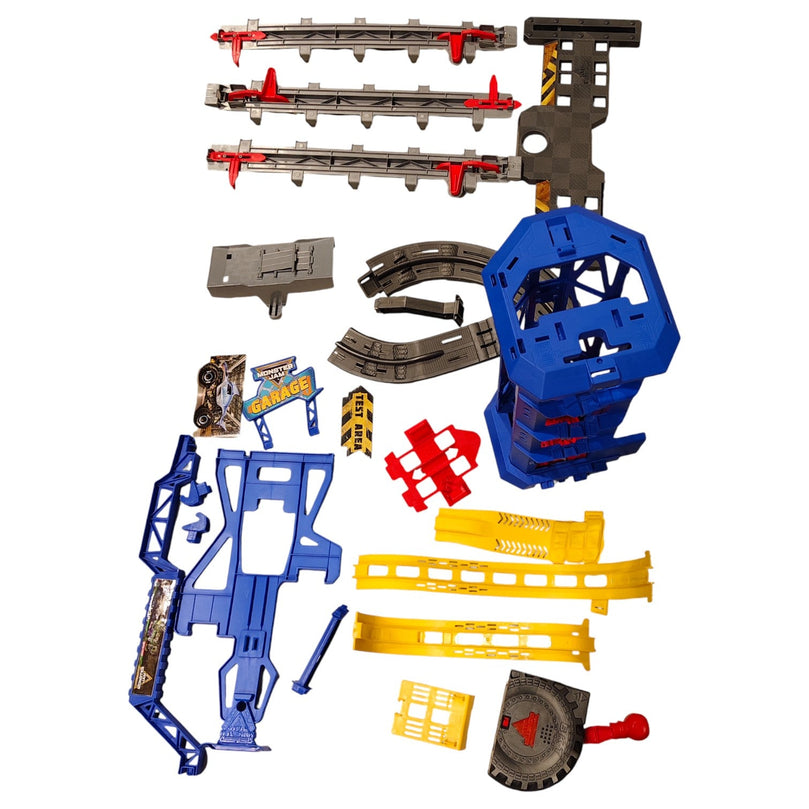 Monster-Jam-Monster-Garage-Storage-and-Playset-1-2