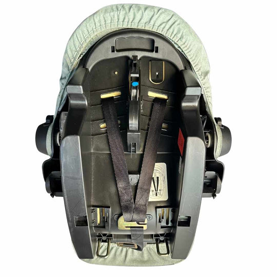Juniors-Maxim-Travel-System-(Stroller-+-Car-Seat)-14