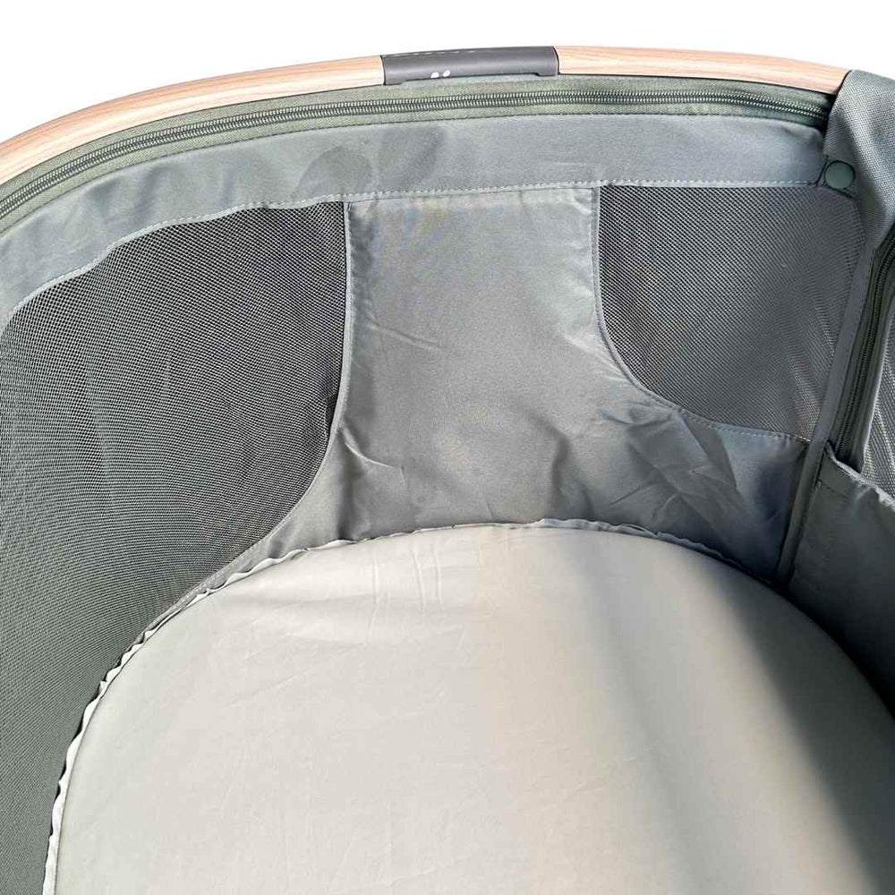 maxi-cosi iora air co-sleeper Maxi-Cosi Iora Air Co-Sleeper - Green | Shop used Bassinets in UAE