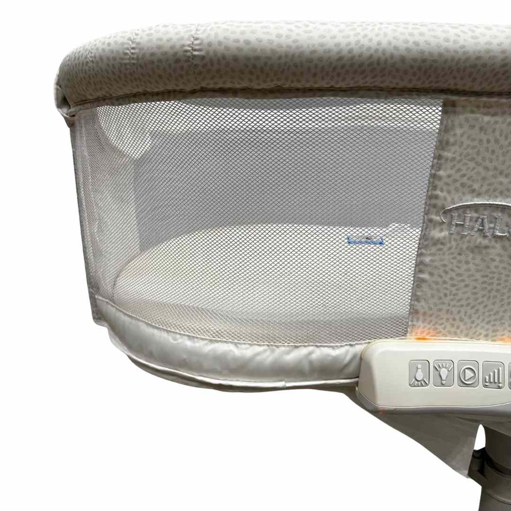 Secondful Halo BassiNEST Swivel Sleeper Premiere Series Morning Pebble Shop used Bassinets in UAE Secondful