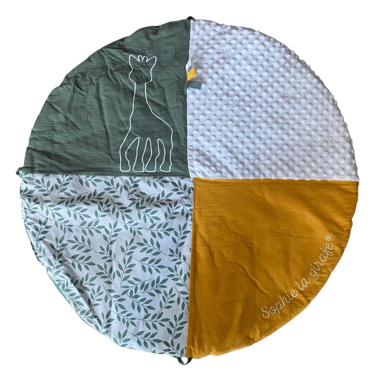 Sophie-la-Girafe-Baby-Play-Mat-1-3