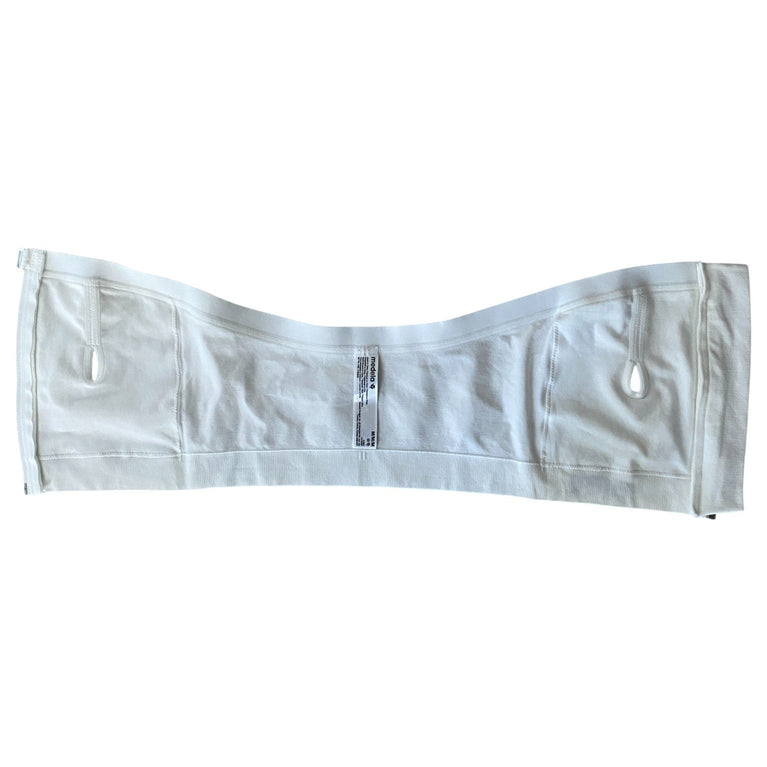 Medela-Hands-Free-Expression-Pumping-Bra-White(Medium)-1-3