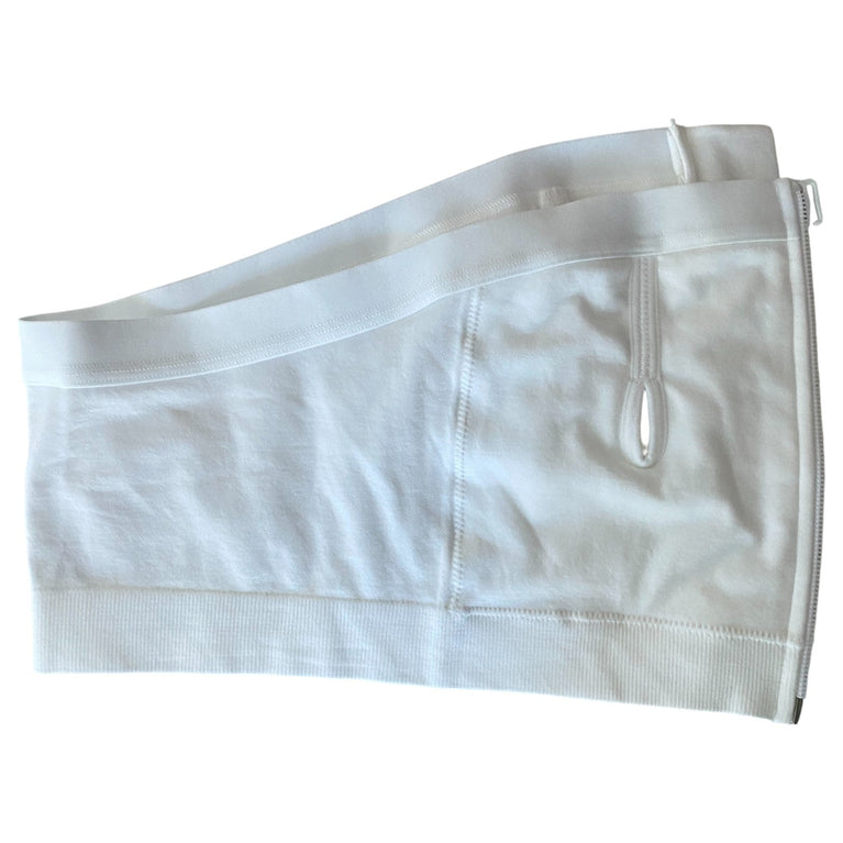 Medela-Hands-Free-Expression-Pumping-Bra-White(Medium)-1-6