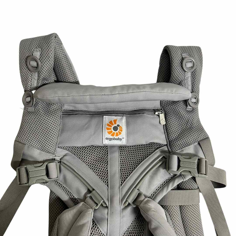 Secondful Ergobaby Omni 360 Cool Air Mesh Baby Carrier Pearl Grey Shop used Baby Carriers Wraps in UAE Secondful