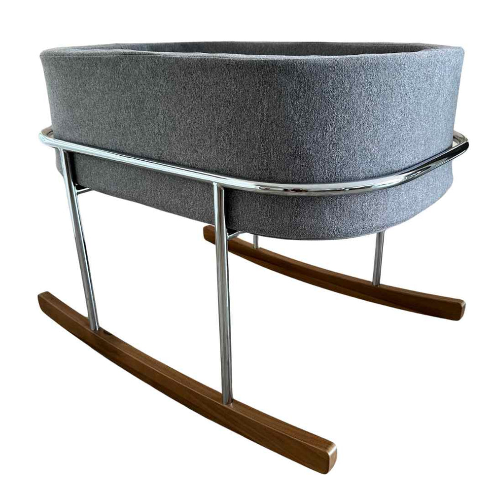 Monte Rockwell Bassinet Heather Grey Shop used Bassinets in