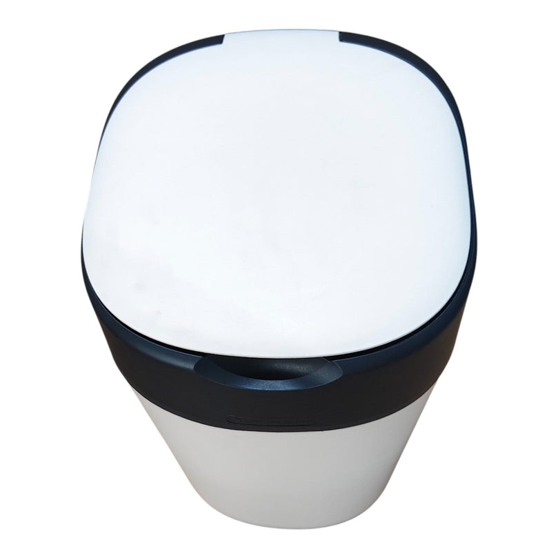 Tommee-Tippee-Twist-and-Click-Advanced-Disposal-Sangenic-Tec-Bin-White-4-3