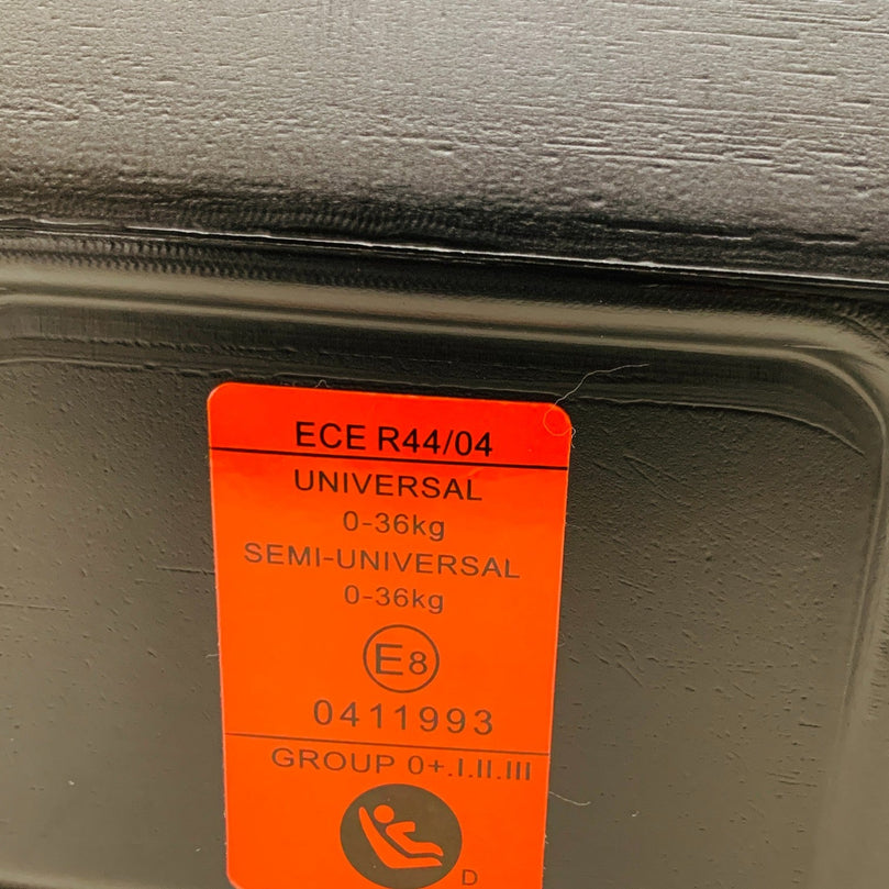 Teknum-Evolve-360-Car-Seat-Black-2-7