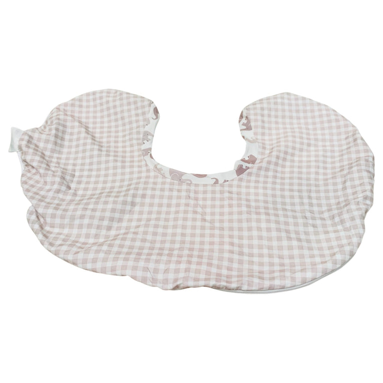 Boppy-Nursing-Pillow-Animal-Print-with-Extra-Cover-1-7
