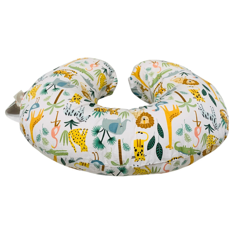 Boppy-Nursing-Pillow-Animal-Print-with-Extra-Cover-1-4