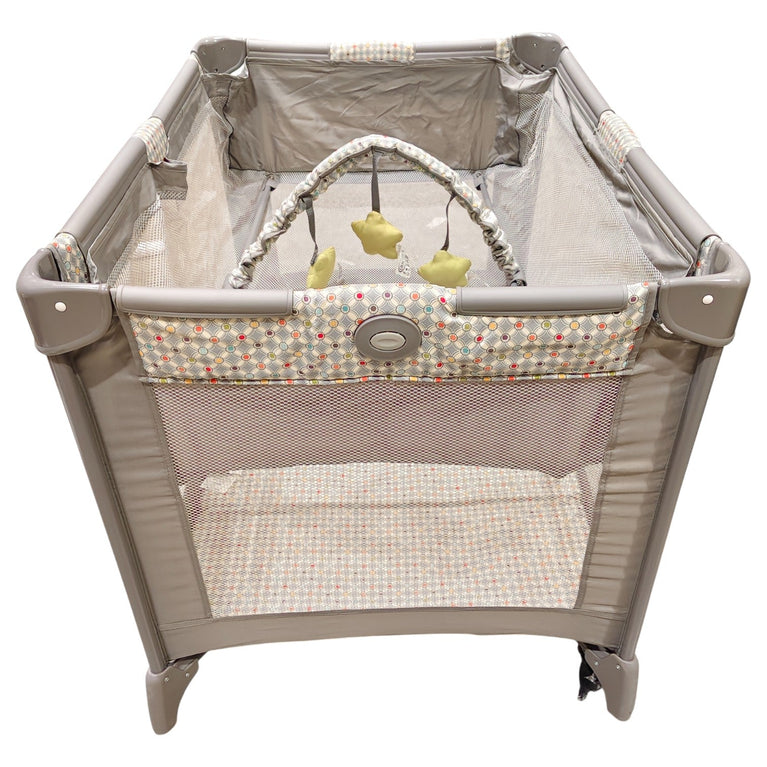 Graco-Pack-N-Play-Playard-with-Bassinet-Pasadena-1-7