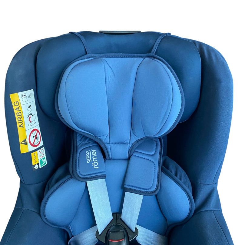 Britax-Romer-Dualfix-Car-Seat-with-Isofix-Base-Moonlight-Blue-1-3