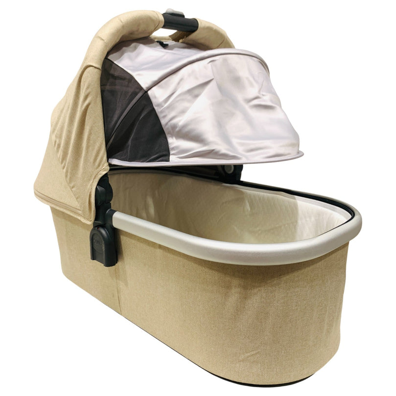 Uppababy-Alice-Bassinet-Cream-1-5