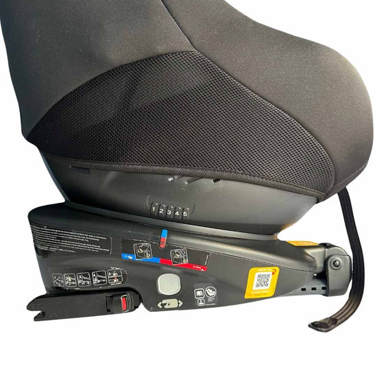 Joie-360-Spin-i-Size-Car-Seat-Coal-(2021)-12