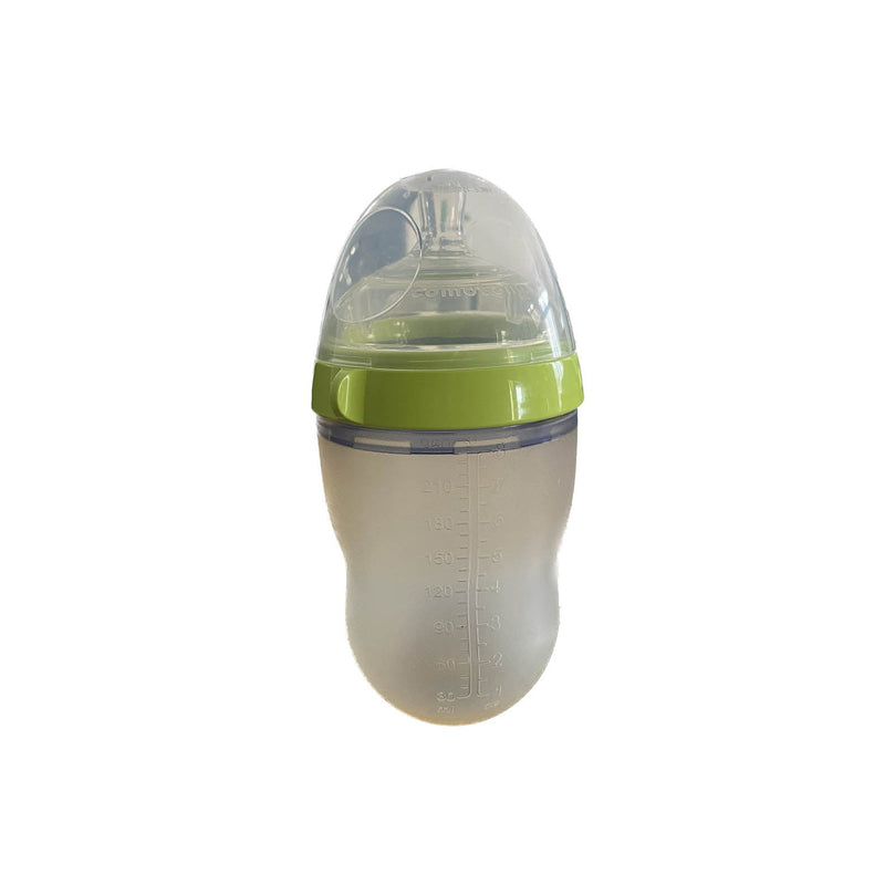 Comotomo-Natural-Feel-Baby-Bottle-250ml-Double-Pack-Green-/-Clear-Image 4