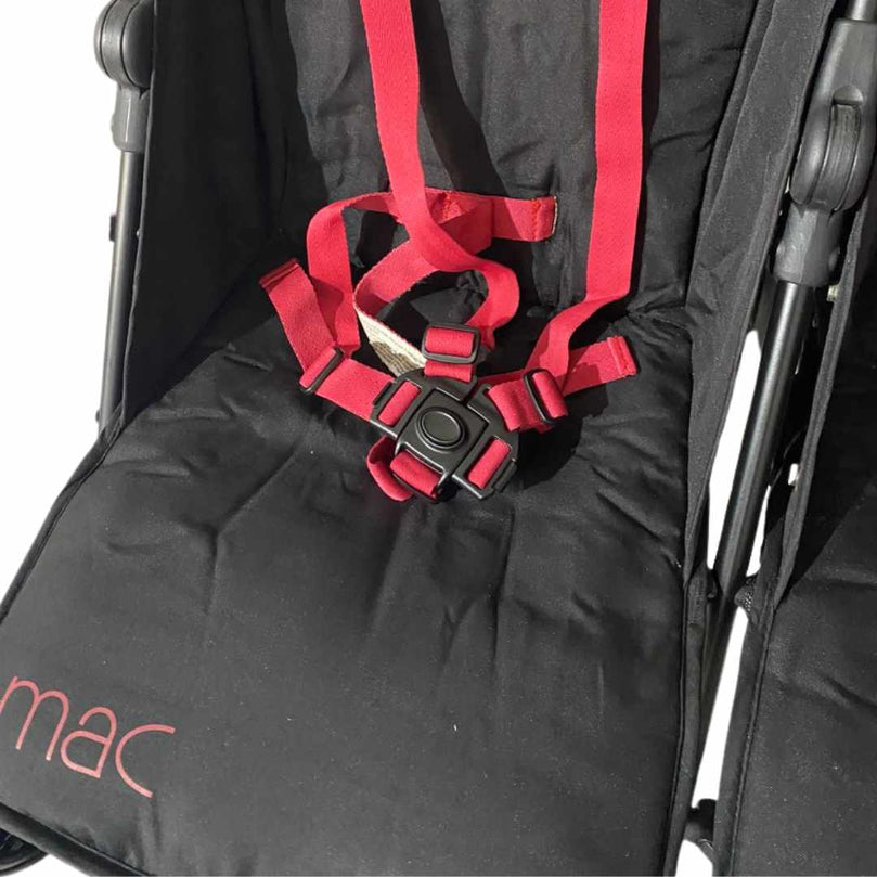Maclaren-T-01-Twin-Stroller-Black-Redstone-6