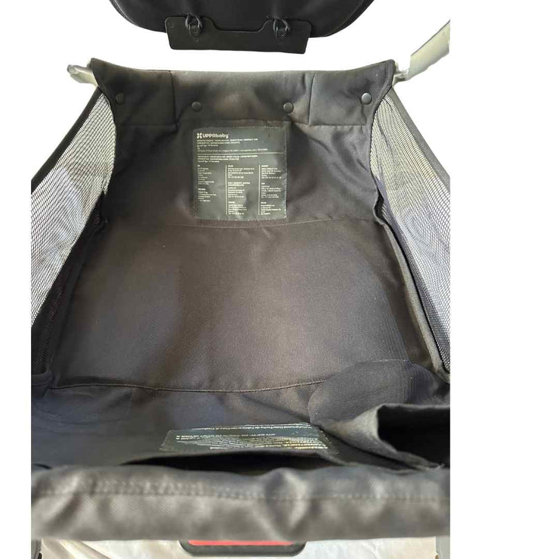 UPPAbaby-Cruz-V2-Stroller-Declan-Oat-MÃ©lange-|-Silver-Frame-|-Black-Handle-22