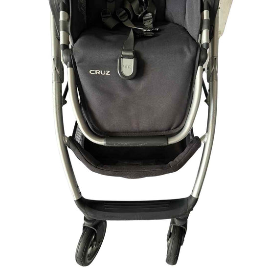 UPPAbaby-Cruz-V2-Stroller-Declan-Oat-MÃ©lange-|-Silver-Frame-|-Black-Handle-5