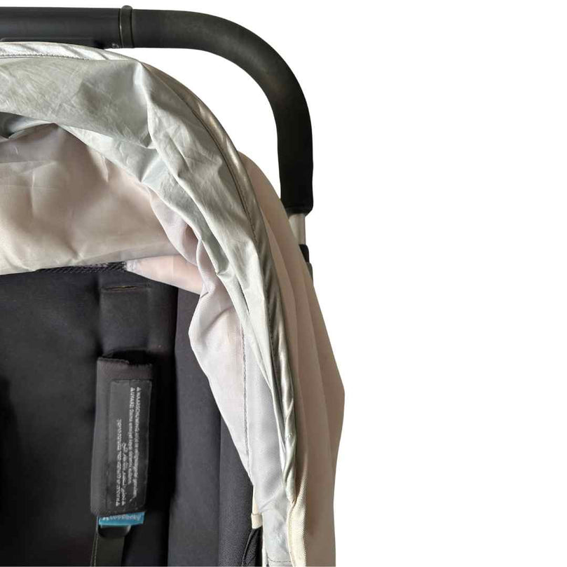 UPPAbaby-Cruz-V2-Stroller-Declan-Oat-MÃ©lange-|-Silver-Frame-|-Black-Handle-6