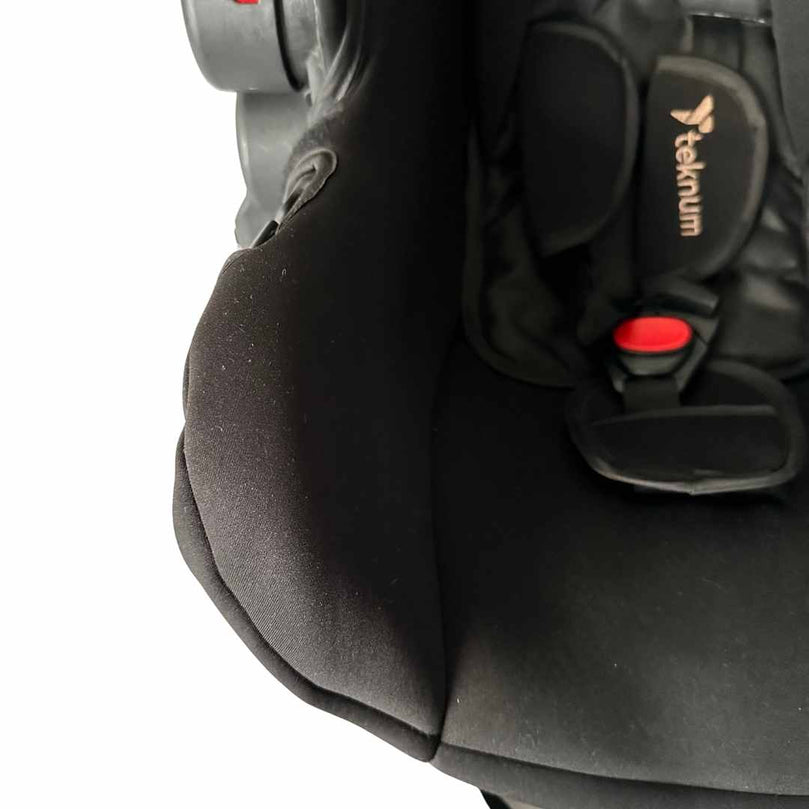 Teknum-3-in-1-Pram-Stroller-+-Bassinet-+-Infant-Car-Seat-Black-35