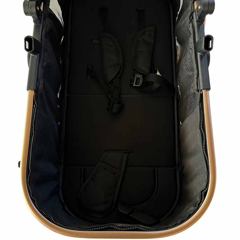 Teknum-3-in-1-Pram-Stroller-+-Bassinet-+-Infant-Car-Seat-Black-5