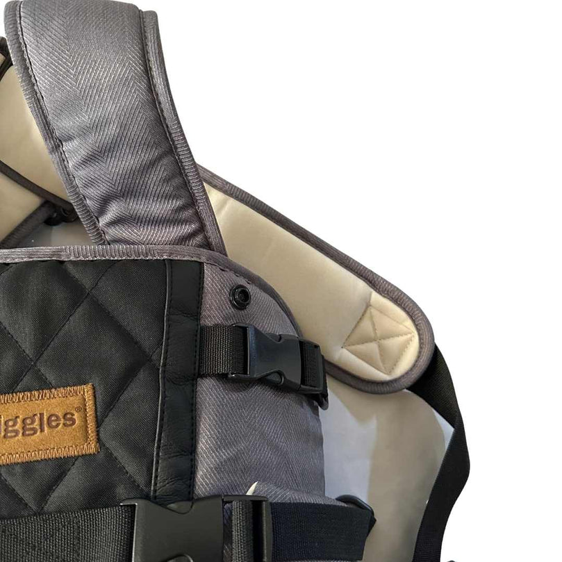 Giggles-Zen-Baby-Carrier-6