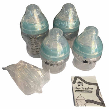 Tommee-Tippee-Advanced-Anti-Colic-Newborn-Starter-Kit-Clear-2
