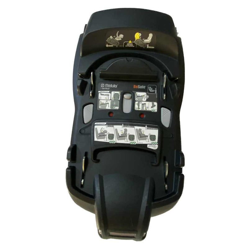 Stokke-iZi-Go-Modular-Car-Seat-+-iZi-Modular-i-Size-Base-by-BeSafe-Deep-Blue-11