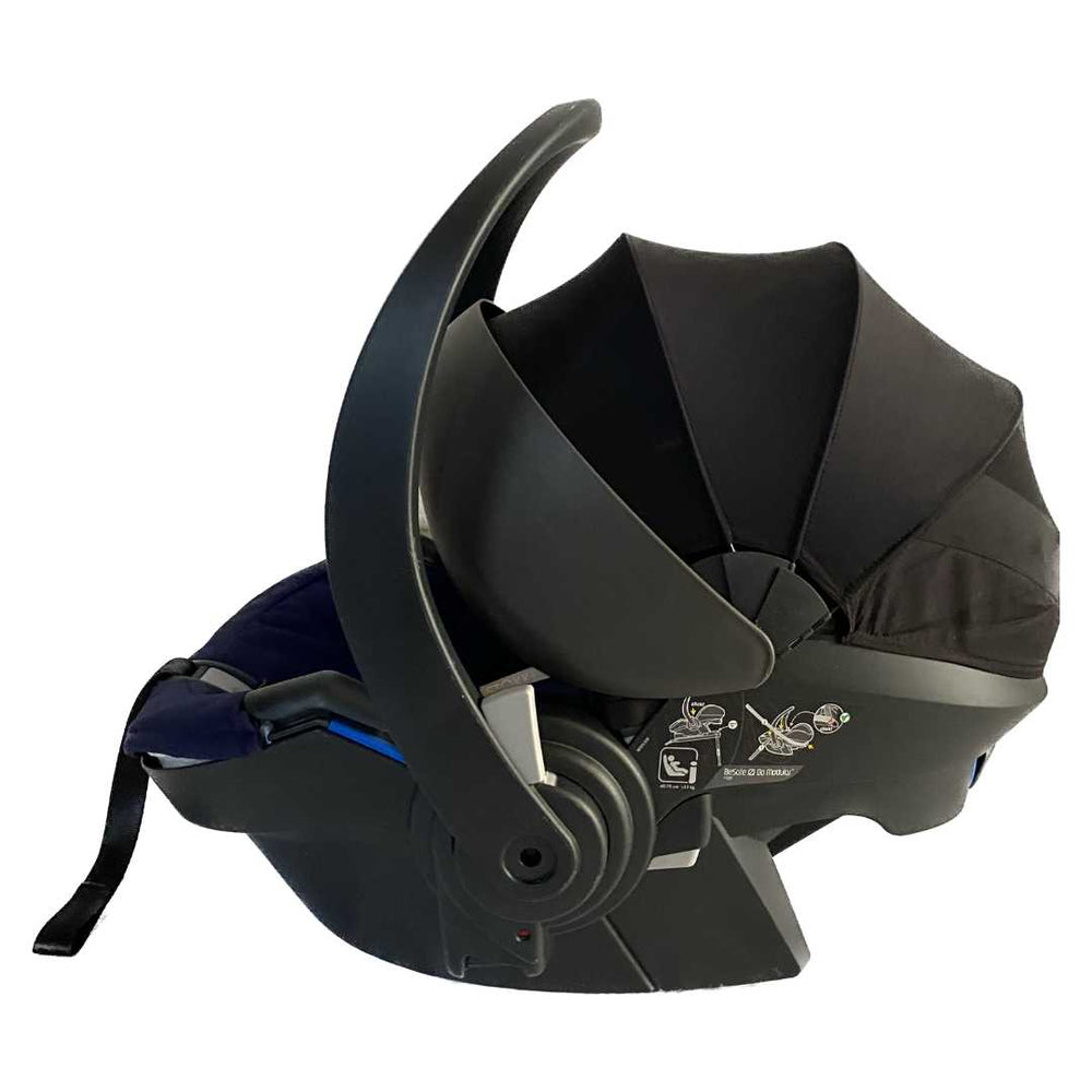 Secondful Stokke iZi Go Modular Car Seat iZi Modular i Size Base by BeSafe Deep Blue Shop used Car Seats in UAE Secondful