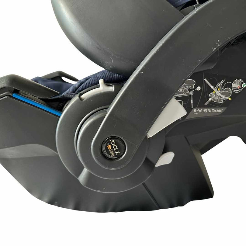 Joolz-iZi-Go-Modular-by-BeSafe-Car-Seat-(Parrot-Blue)-+-Upper-Car-Seat-Adapters-17