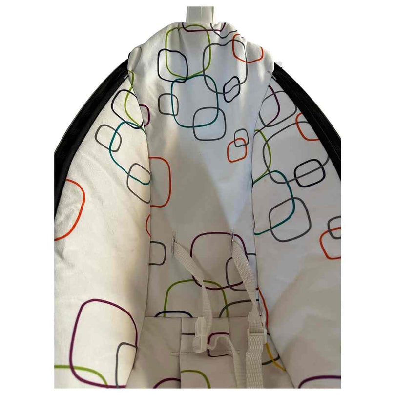4Moms-Mamaroo-Bouncer-Multi-Plush-4